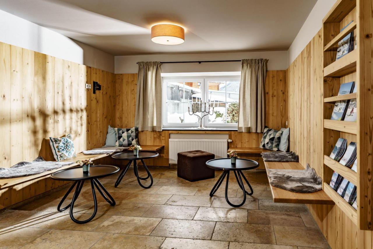 Appartements Landhaus Hubertus Wellness & Breakfast Шладминг Экстерьер фото
